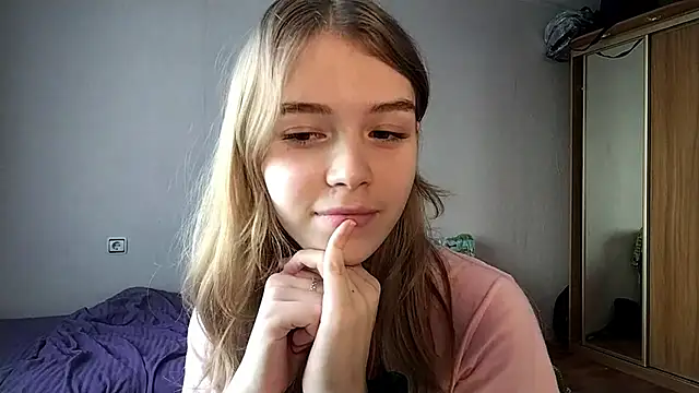 HebrewRiding's sex show image