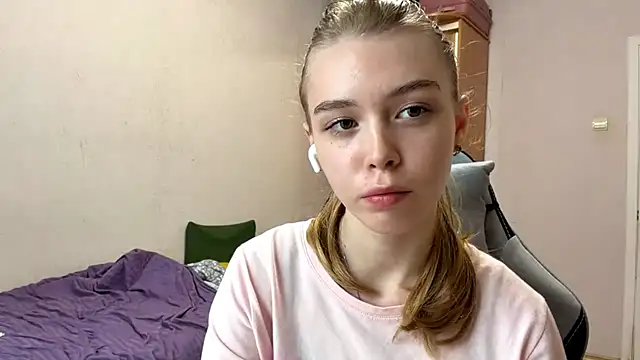 HebrewRiding's sex show image
