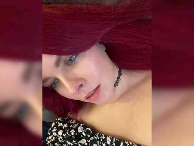 Изображение секс-шоу модели lova-mars