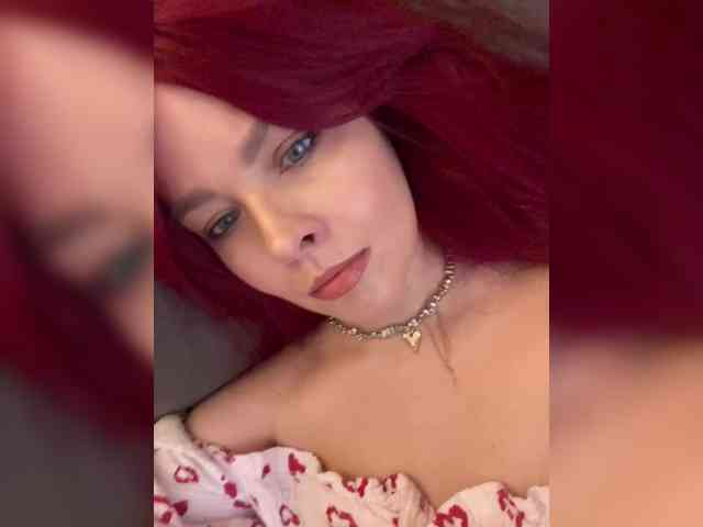 Изображение секс-шоу модели lova-mars