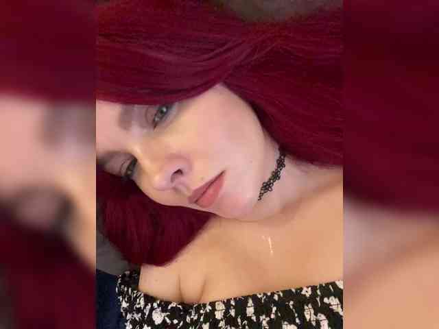 Изображение секс-шоу модели lova-mars