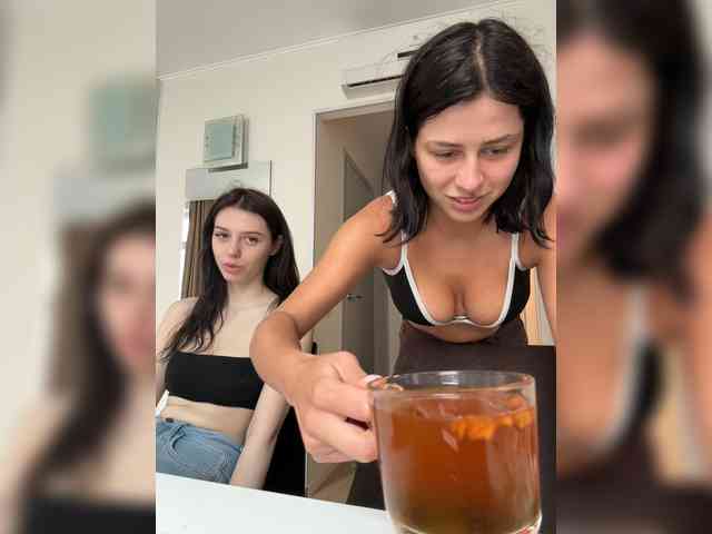 Изображение секс-шоу модели VibroMashulkaDashulka Изображение секс-шоу модели VibroMashulkaDashulka