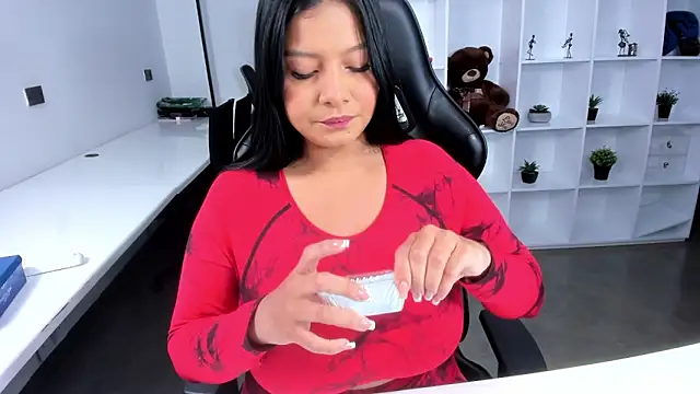 megan_bigboobs_'s sex show image