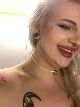 DriveThruDolls's sex show image DriveThruDolls's sex show image