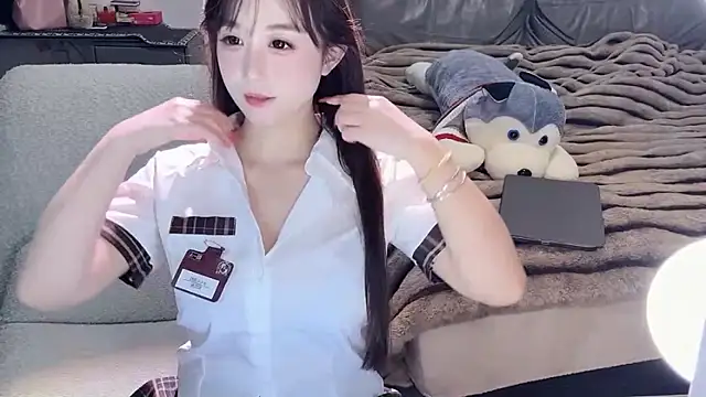 Изображение секс-шоу модели naiyaomeimei