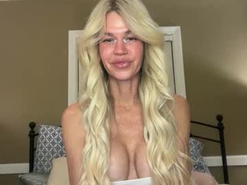 karabearr's sex show image