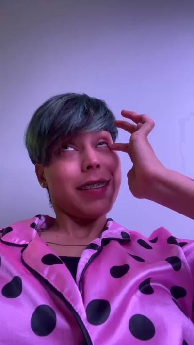 Cute_valerie666's sex show image