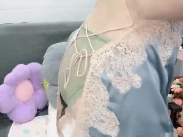 Изображение секс-шоу модели lyly_sweet97 Изображение секс-шоу модели lyly_sweet97