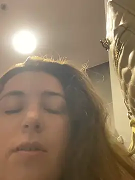 kate_nicepops999114's sex show image