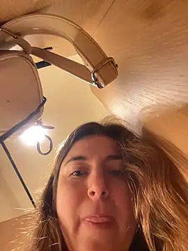 kate_nicepops999114's sex show image