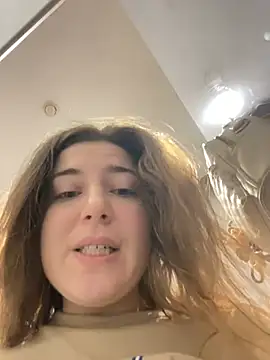 kate_nicepops999114's sex show image