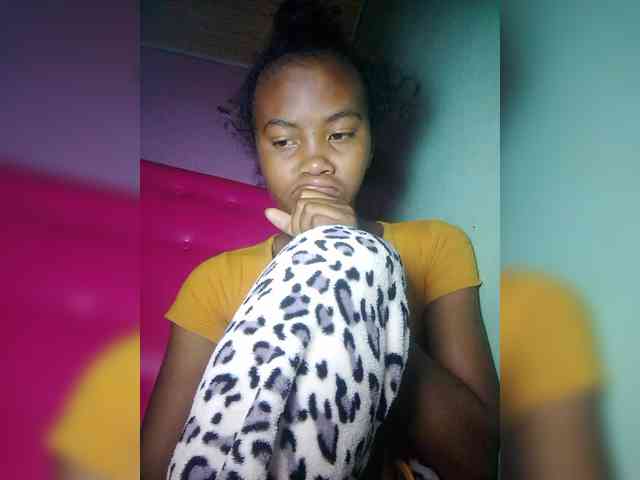 Изображение секс-шоу модели Stella11