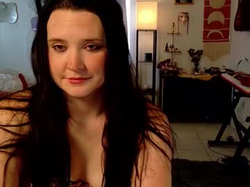 littlesub_e's sex show image