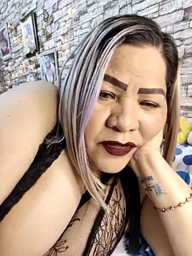 Dalessa_Bigtits's sex show image