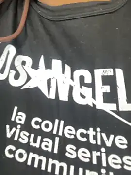 Изображение секс-шоу модели MiyaXo2 Изображение секс-шоу модели MiyaXo2