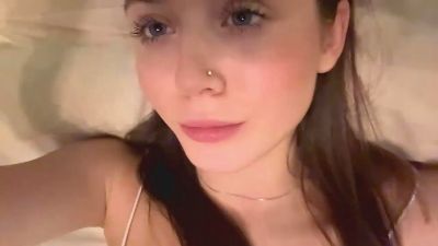 Изображение секс-шоу модели AdalineFontus Изображение секс-шоу модели AdalineFontus