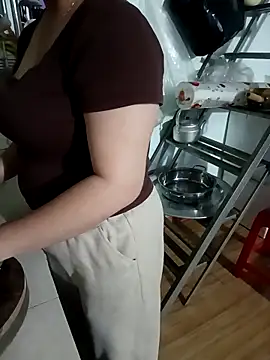 Emily-lonely's sex show image