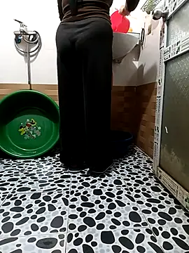 Emily-lonely's sex show image