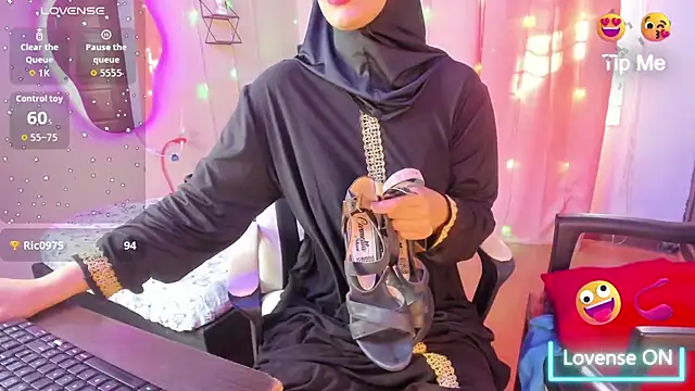 ShanaJamil's sex show image