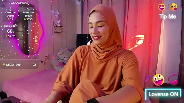 ShanaJamil's sex show image