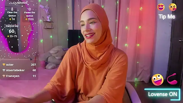 ShanaJamil's sex show image