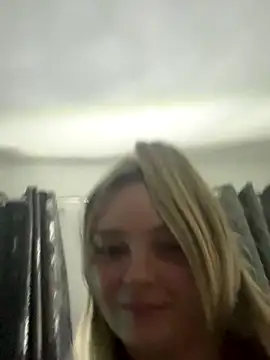 Sky25x's sex show image Sky25x's sex show image