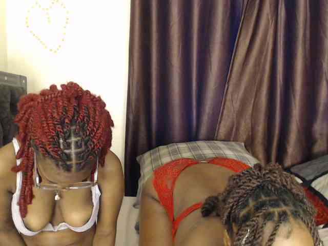 Изображение секс-шоу модели Amairah Изображение секс-шоу модели Amairah