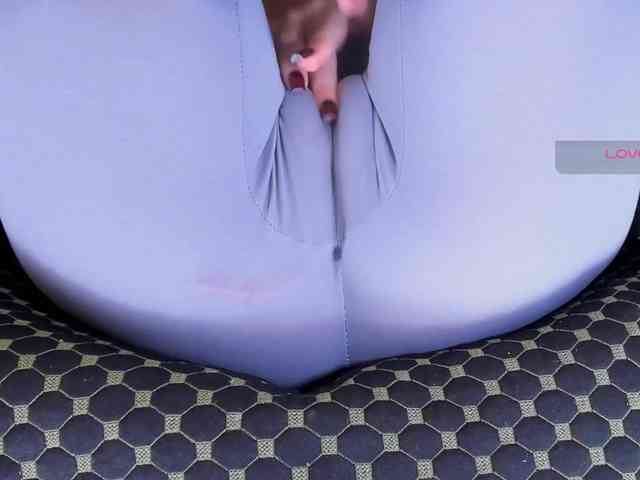 Изображение секс-шоу модели Kira-Kell Изображение секс-шоу модели Kira-Kell