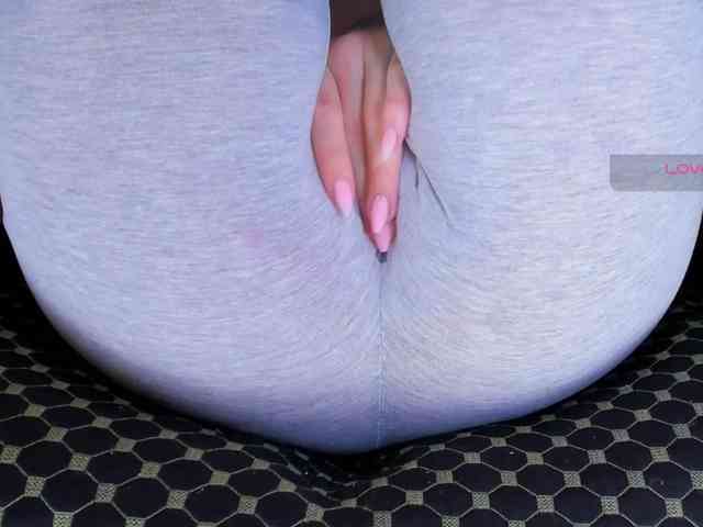 Изображение секс-шоу модели Kira-Kell