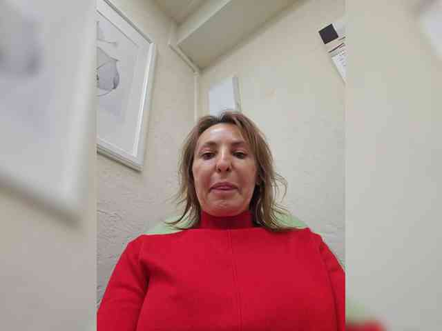 EditaMilf's sex show image