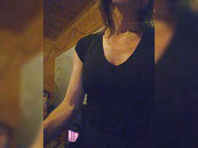 Изображение секс-шоу модели EditaMilf