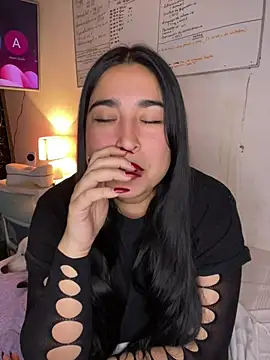 Kittynoir_Chile's sex show image