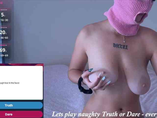 thepinkmaskbabe's sex show image