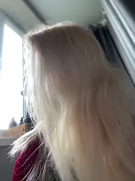 BlondeDoll_'s sex show image