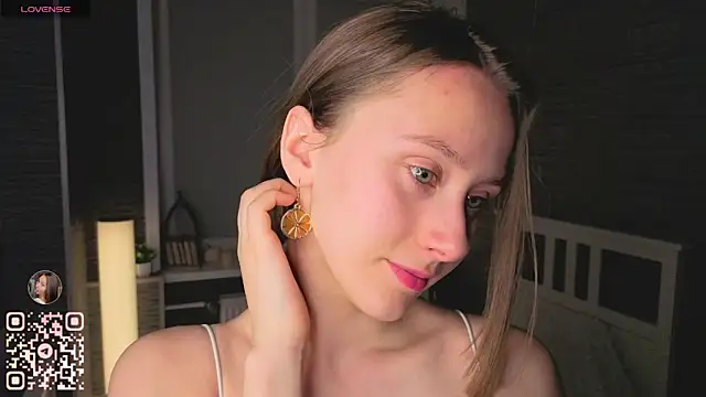 Изображение секс-шоу модели EthalBuffkin