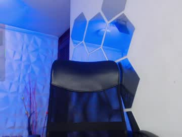 Изображение секс-шоу модели demyanderson_