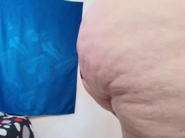 sexy_curvi's sex show image