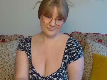 Изображение секс-шоу модели mathilde_solveig