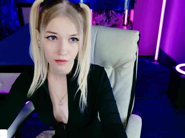 NaomiHita's sex show image