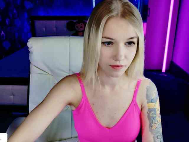 NaomiHita's sex show image