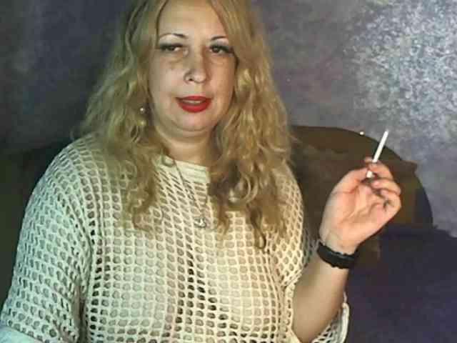 SoftGella's sex show image