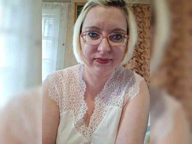 Vika211's sex show image