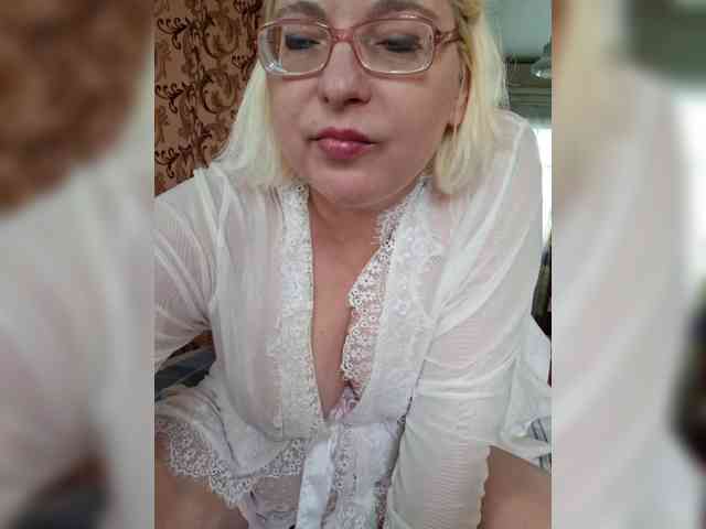 Vika211's sex show image