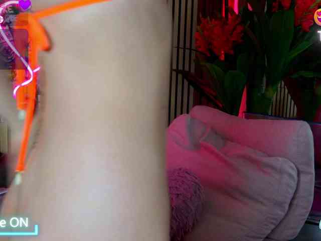 melaniatress's sex show image melaniatress's sex show image