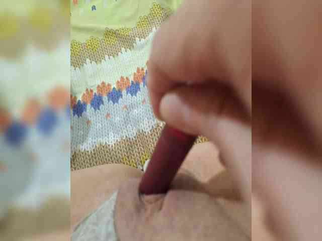 qwerty1975-1's sex show image