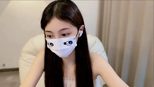 LH7's sex show image