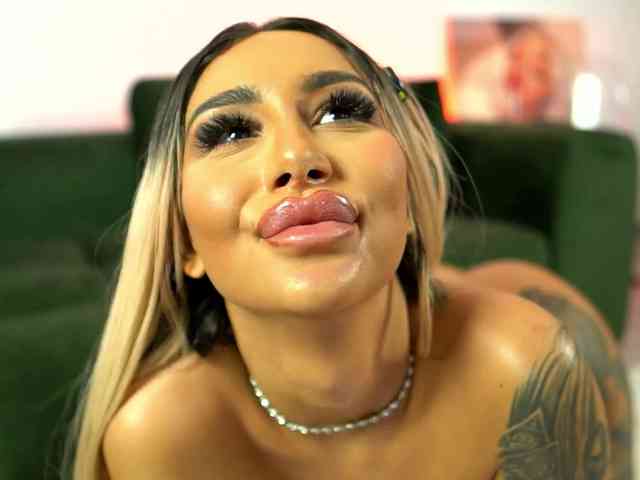 AmberGolden's sex show image AmberGolden's sex show image