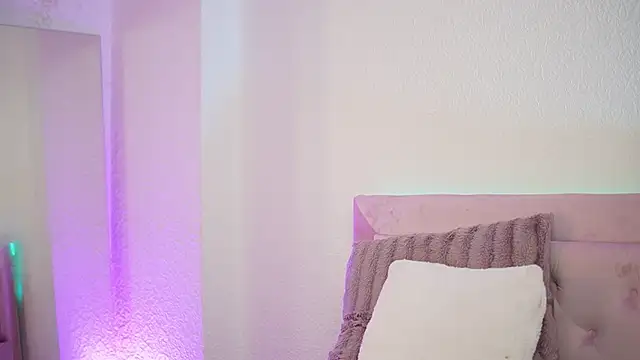 Изображение секс-шоу модели SelinaBella Изображение секс-шоу модели SelinaBella