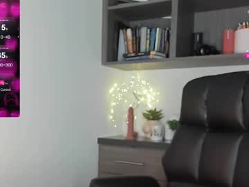 Изображение секс-шоу модели monilee69