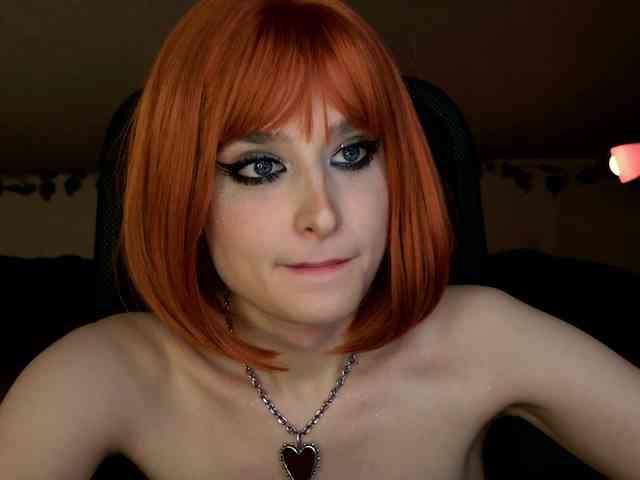 lunelucy's sex show image